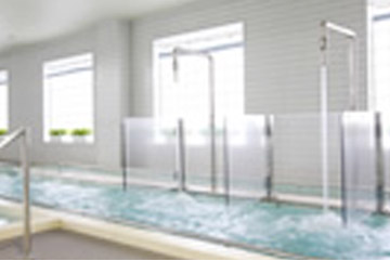 フロアガイド・施設紹介|ジャグジー|神戸最大のプールと週最大100本のプログラム|エス・パティオ