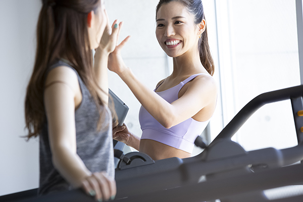 フィットネス|会費のタイプも選べてお得|神戸最大のプールと月最大100本のプログラム|エス・パティオ